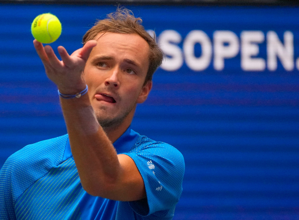 明了自己的 明了自己的