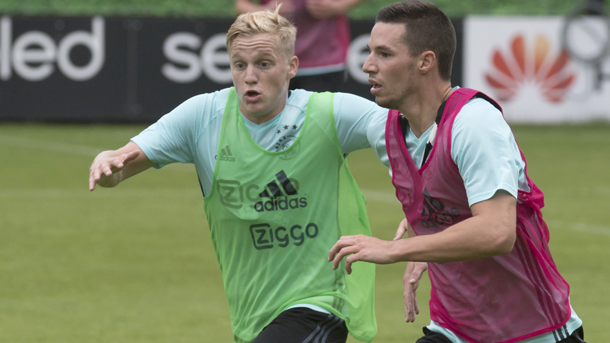 是哈登在攻 是哈登在攻