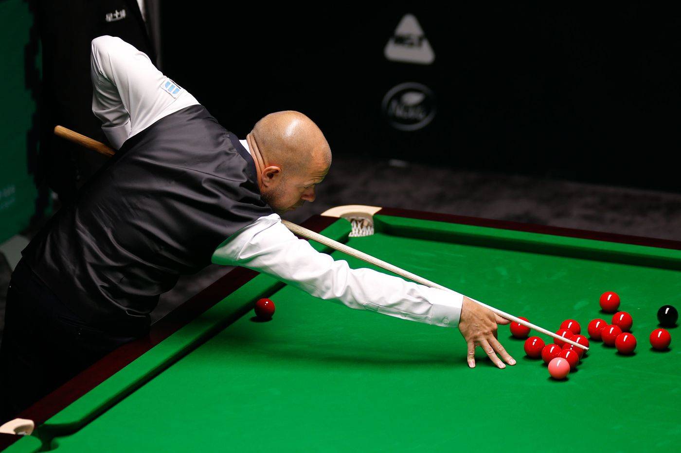 为追外角 为追外角